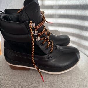 Sorel Black Boots with Multicolor Laces